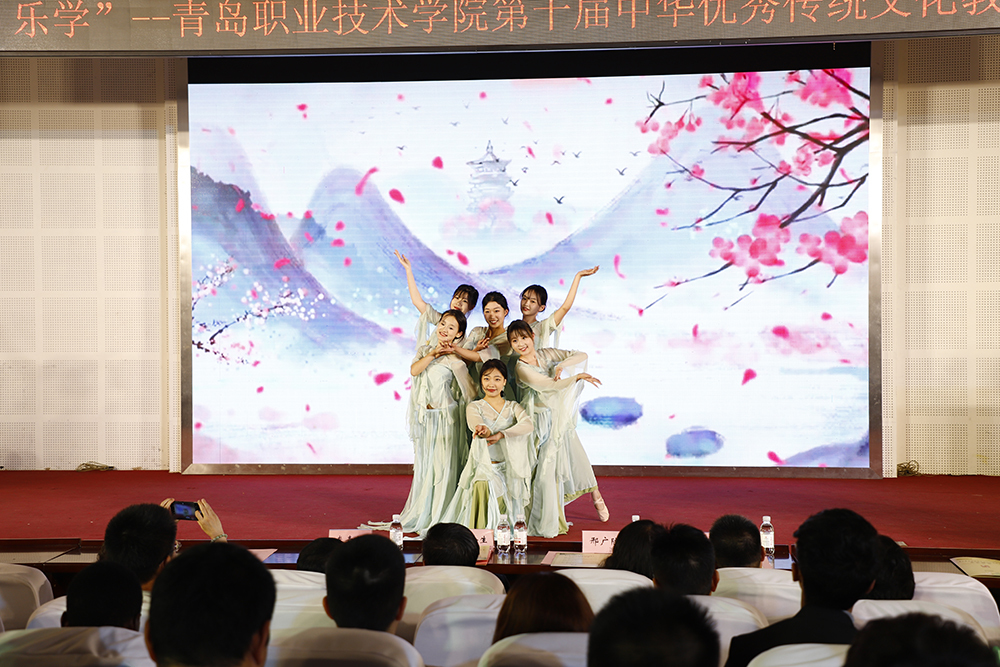 欧博ABG官网举行第十届“中华优秀传统文化教育月”文艺展演及传统文化展示活动